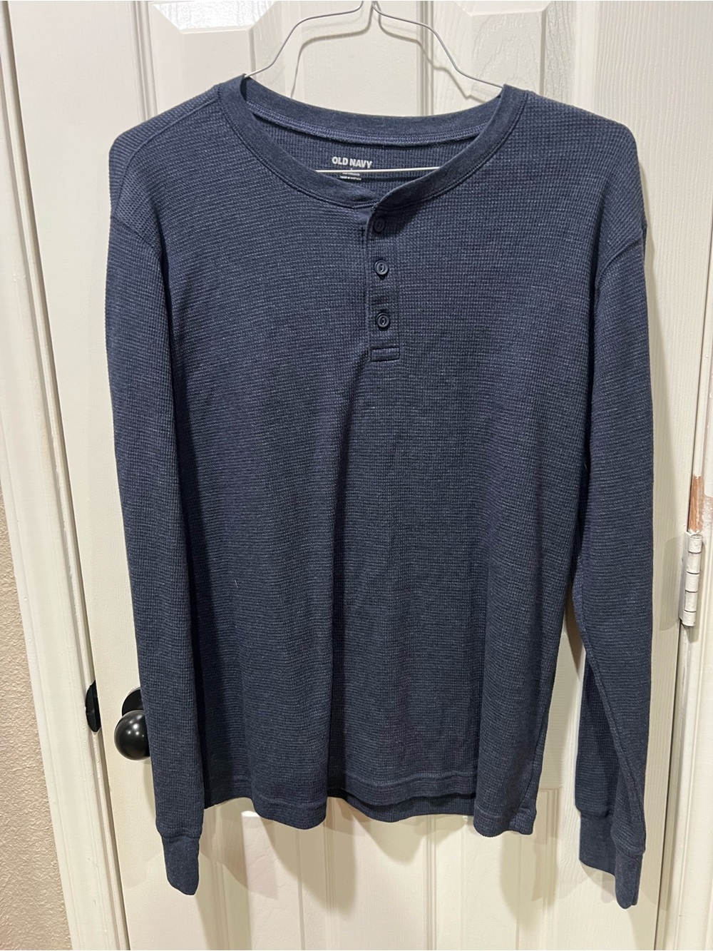 Old Navy Men's Long-Sleeve Henley — Navy Blue Large